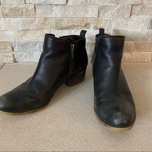 Lucky Brand Black Leather Ankle Booties (Size 9) - Very Worn